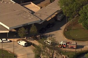 Мужчина открыл стрельбу по пассажирам метро