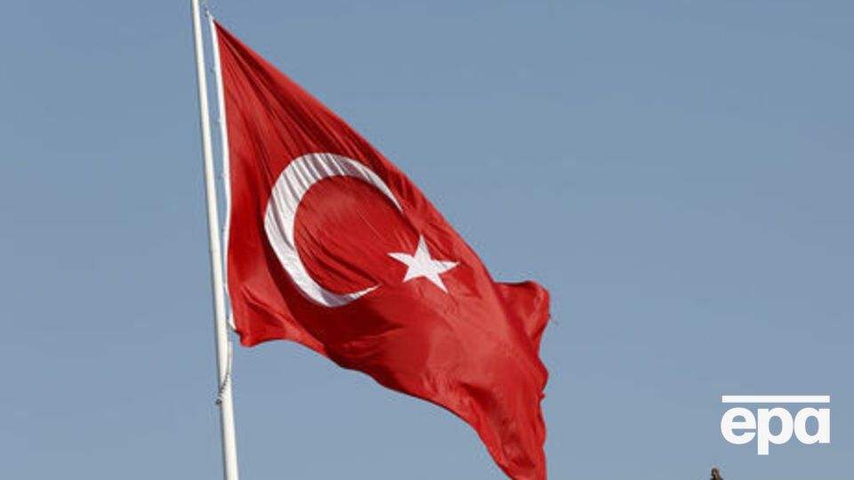 Турция депортировала Акилова и Джалилова