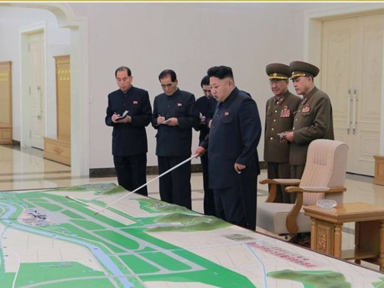 Ким Чен Ын не планирует отказываться от испытаний ядерного оружия