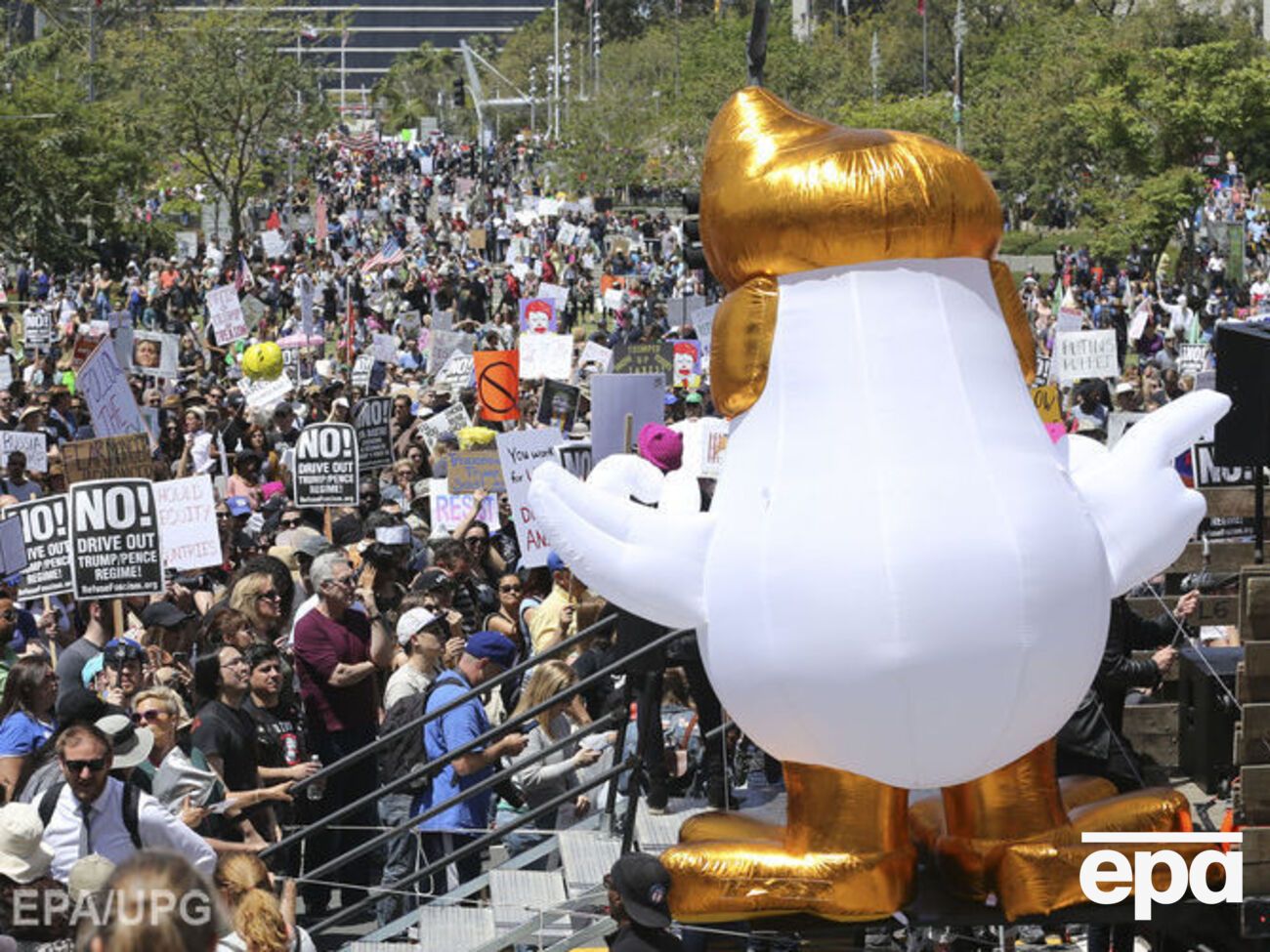 Найчисленніші демонстрації відбулися у Нью-Йорку та Лос-Анджелесі