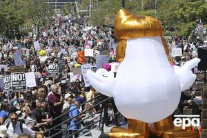 Самые многочисленные демонстрации прошли в Нью-Йорке и Лос-Анджелесе