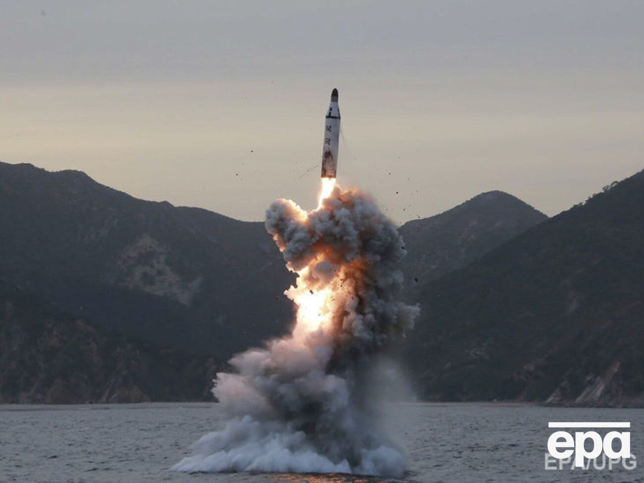 КНДР провела неудачный запуск ракеты
