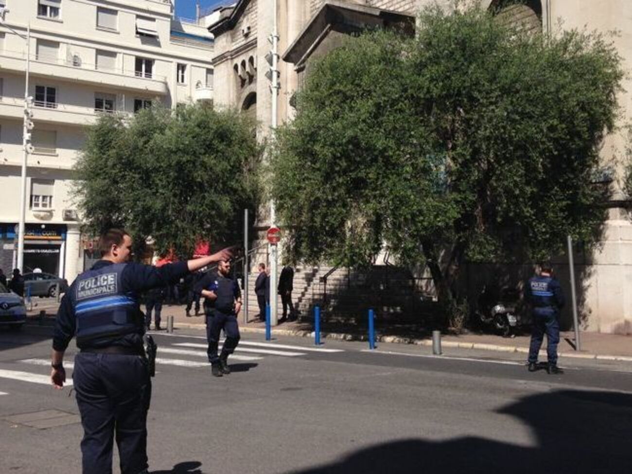 В Ницце во время служения эвакуировали церковь