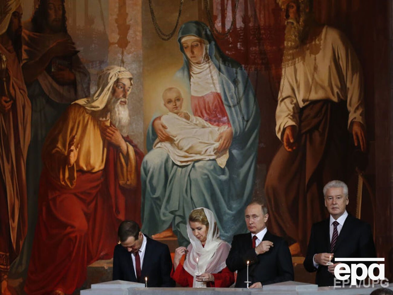 Рувинский:&nbsp;Мог ведь сказать: "Свет, ну посиди дома, не лезь под камеры, ребята без жен, ты же знаешь..."