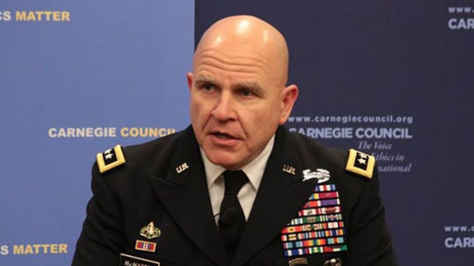 Советник Трампа: США и Китай работают над решением ситуации с Северной Кореей