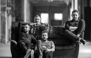 "Друга ріка" зняли чорно-білий ролик