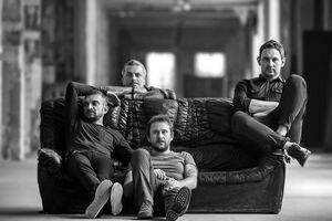 "Друга ріка" сняла черно-белый ролик