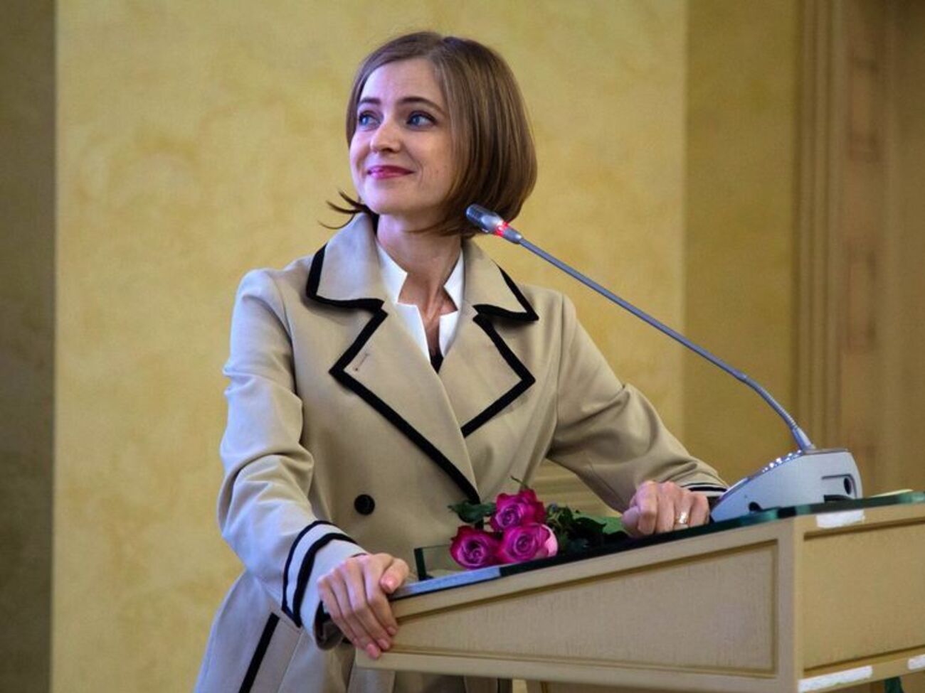 Поклонська посилається на експертів, чиїх прізвищ не називає