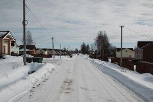 Головна вулиця, що з'єднує Мольгіно й Городню