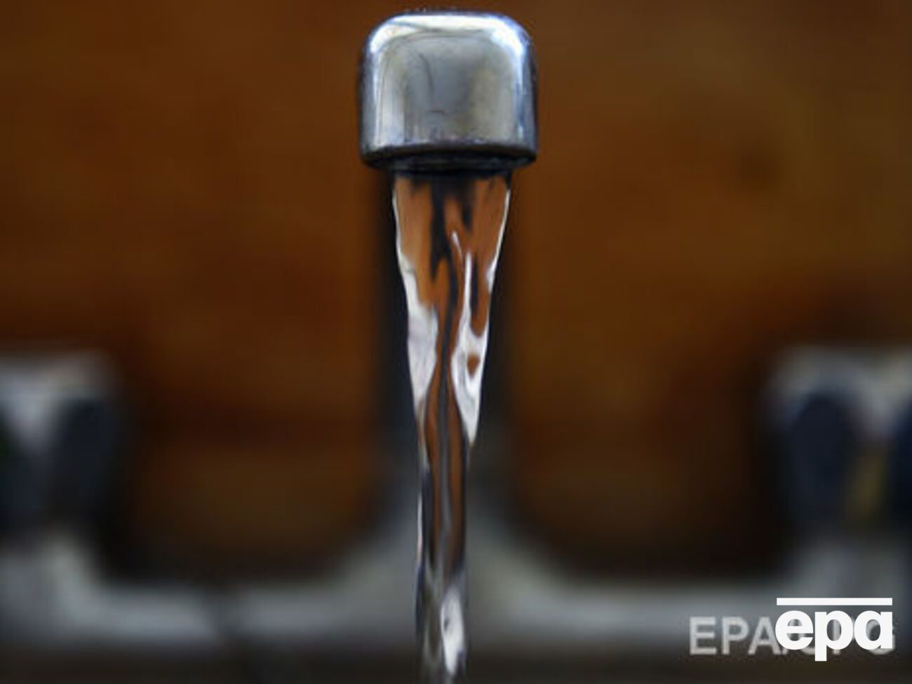 Еще в трех районах столицы отключат горячую воду
