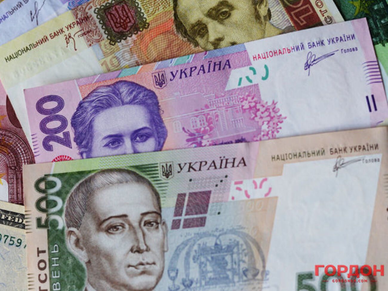 Ущерб государству от неправомерных действий составил более 12 млн грн