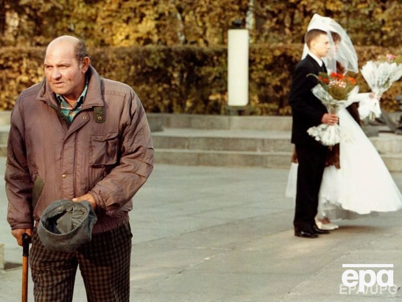 Роден звернув увагу, що пенсіонерами є 30% населення України