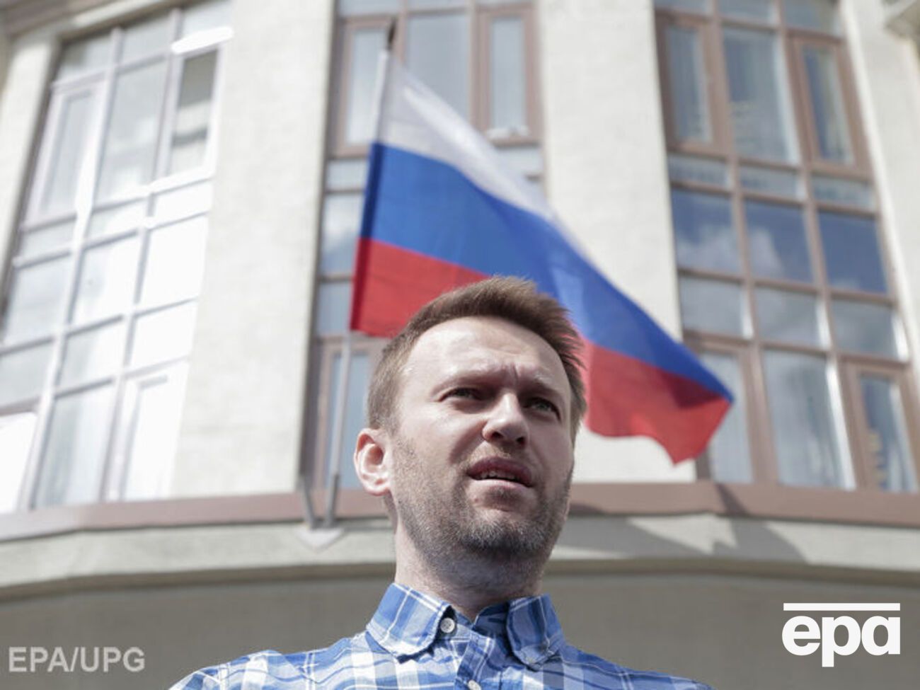 Навальный: Планка в 300 тысяч подписей благополучно взята