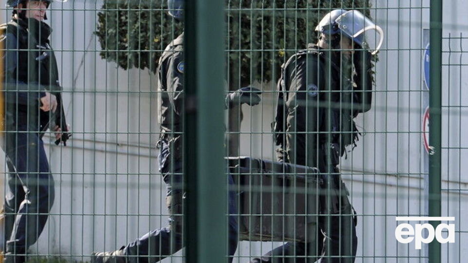 Поліція провела обшуки в затриманих