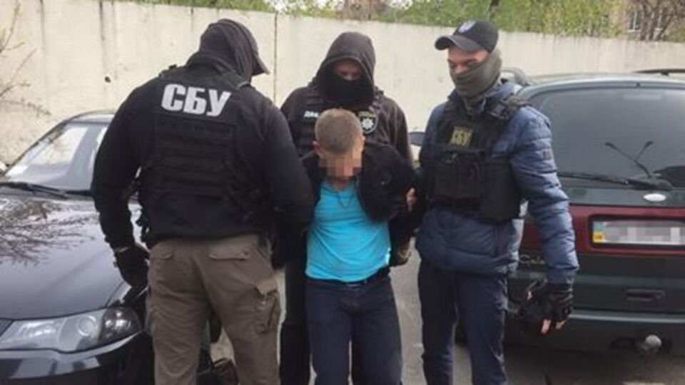 Следователя задержали в момент передачи денег