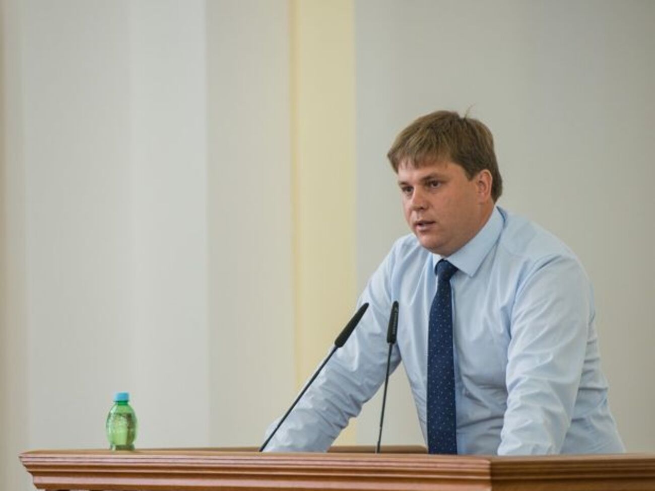 Лесик заявил, что у Кернеса есть только два выхода