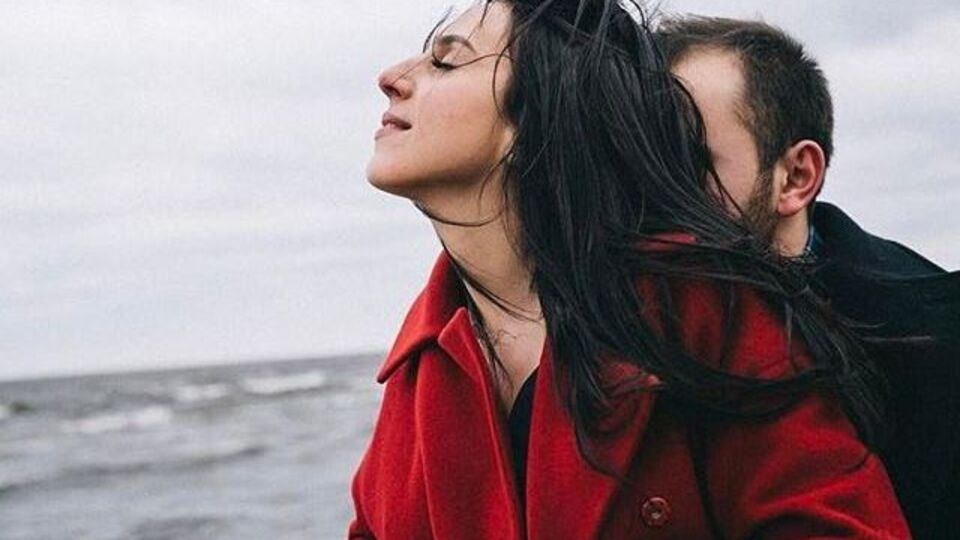 Джамала позировала с женихом