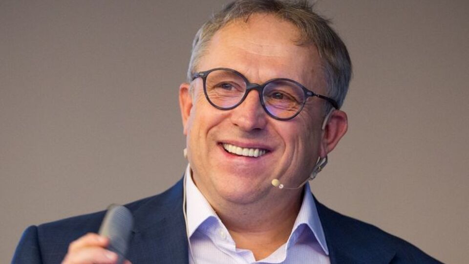 Гіллару Тедеру належать чотири торгові центри в Україні й один – в окупованому Росією Криму