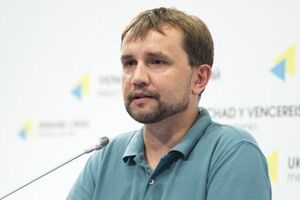 В'ятрович: Поліція розглядає серію нападів як хуліганство