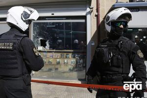 Біля входу в банк у Греції вибухнула бомба