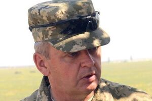 Муженко: Принял решение заменить в зоне АТО всех 700 военнослужащих в возрасте до 20 лет