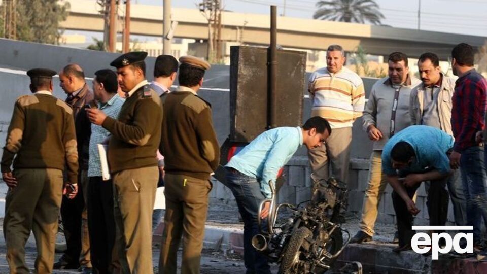 В результате инцидента пострадало 16 человек