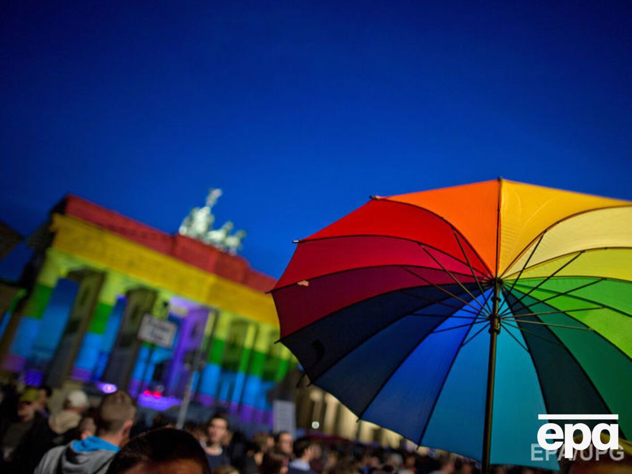 75% немцев выступили за уравнивание в правах однополых и традиционных браков