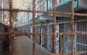 Подозреваемый будет находиться под стражей без права внесения залога