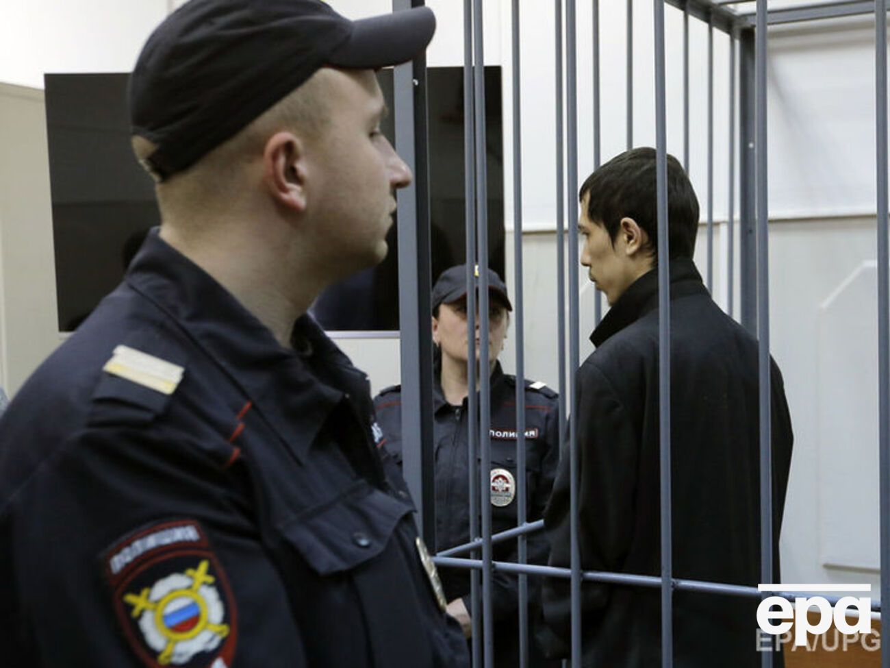 Аброра Азимова (на фото) и его брата в РФ считают причастными к взрыву в метро