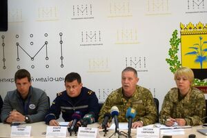 В Минобороны сообщили, что в 2017 году планируют очистить еще 94 участка, которые находятся в 20 км от линии соприкосновения