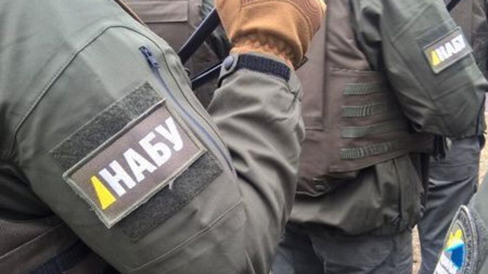 Детективи вивезли Мартиненка