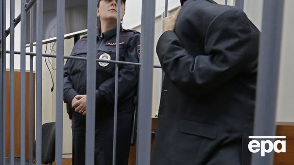 Суд заарештував двох братів Азімових