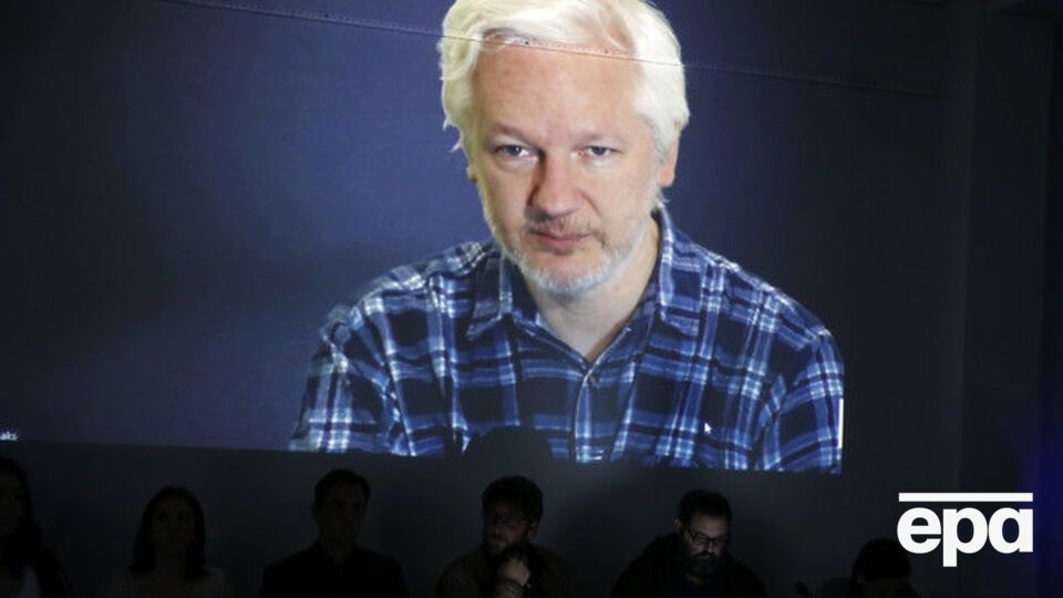 По данным СМИ, США будут добиваться ареста Ассанжа