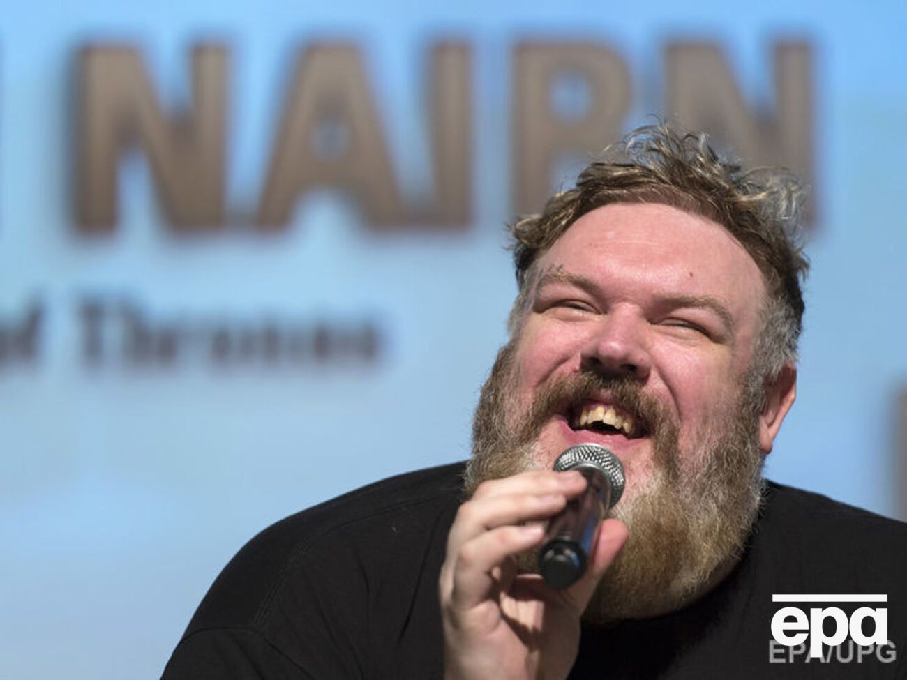 Нейрн обеспокоен судьбой геев