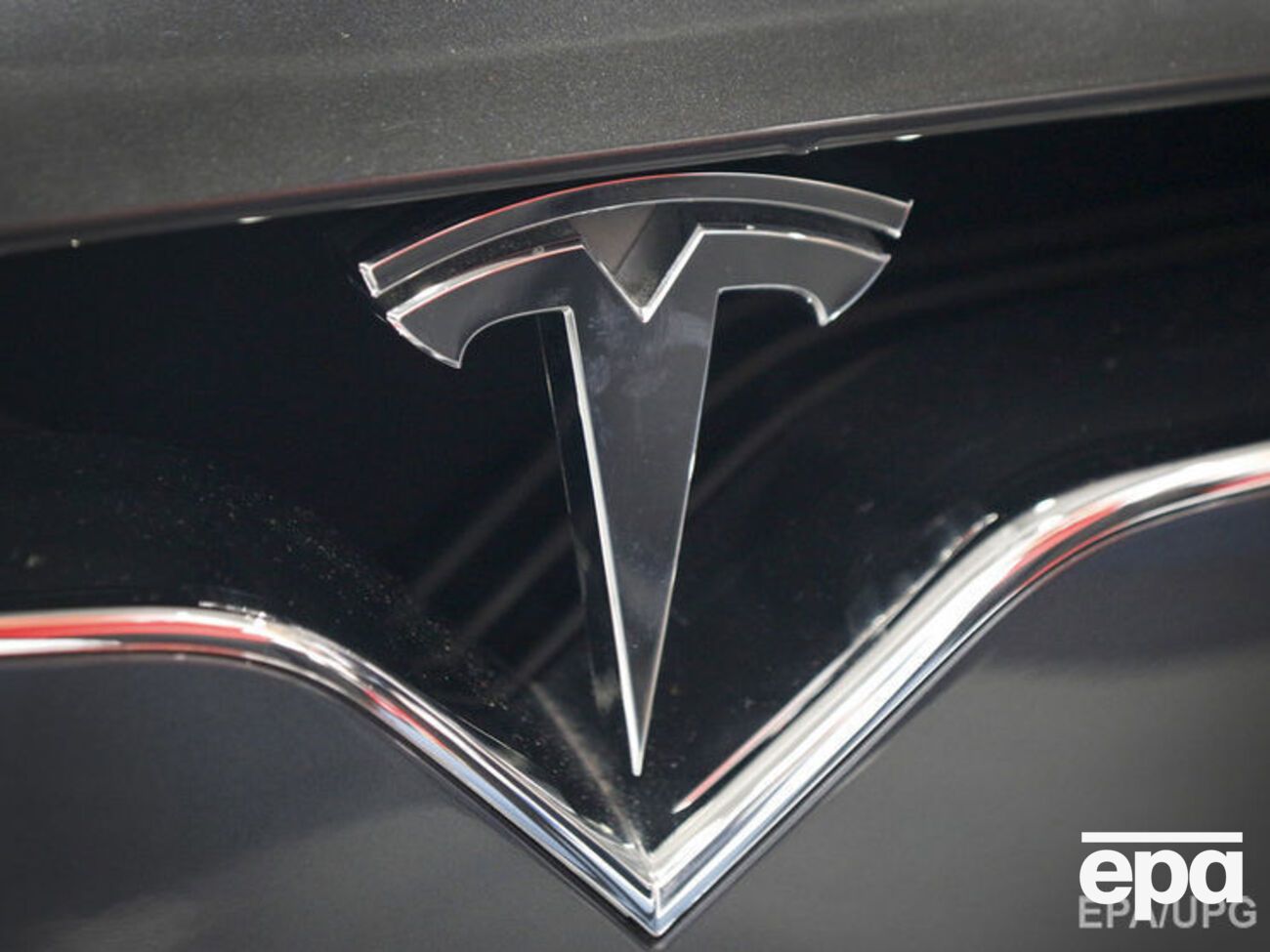 Тesla відкликала 53 тис. автомобілів