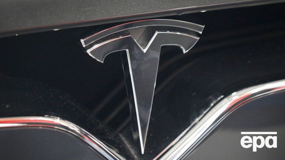 Тesla отозвала 53 тыс. автомобилей