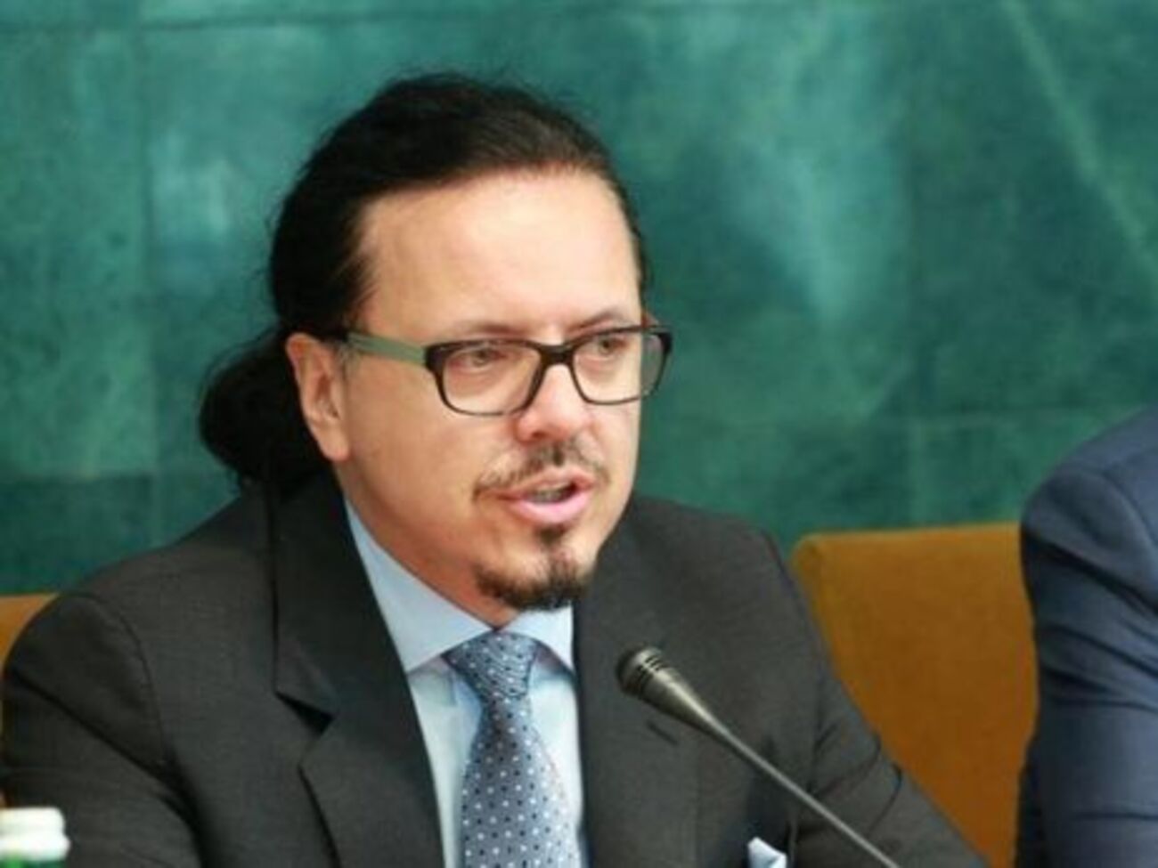 Балчун: Заявлениями об отставке руководства ПАО "Укрзалізниця" министр инфраструктуры прикрывает собственную некомпетентность и непрофессионализм