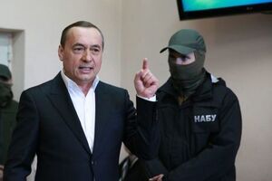 В Киеве проходит заседание по избранию меры пресечения Мартыненко