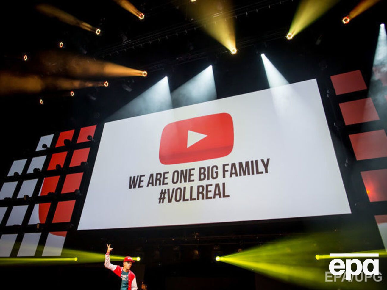 YouTube видалив ролик про Навального після скарги користувача