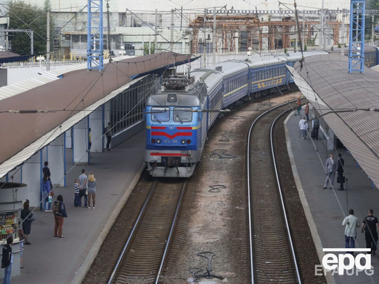 Тарифи на залізничні пасажирські перевезення в Україні поки не підвищуватимуть