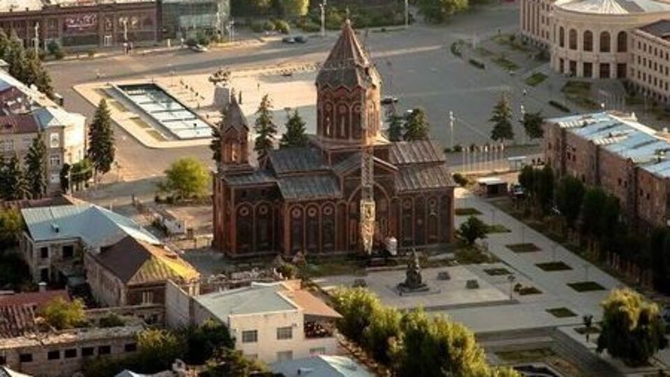 У Гюмрі розташована 102 російська військова база