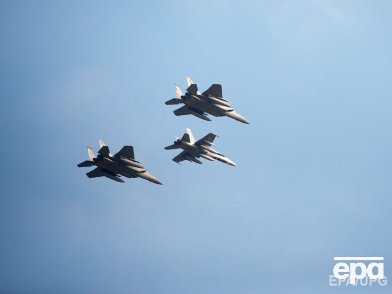 Канада підняла винищувачі CF-18 через наближення російських літаків