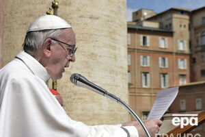 Папа Франциск похвалив країни, які допомагають біженцям