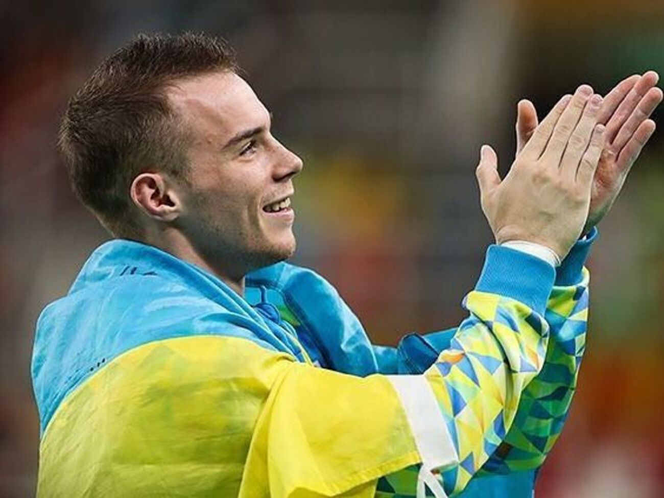 Упражнения на брусьях принесли Верняеву золото