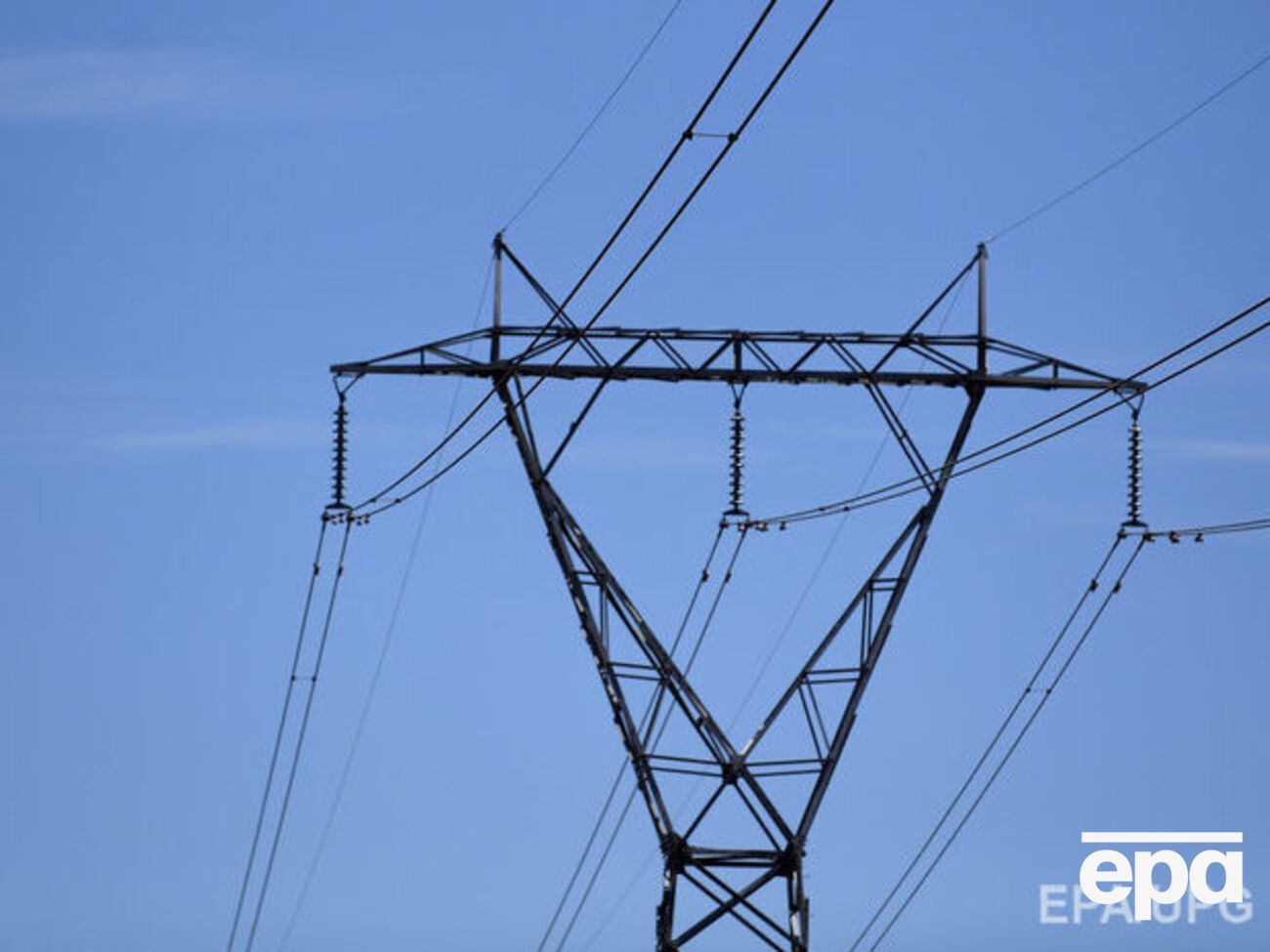 Роботи з відновлення електропостачання тривають