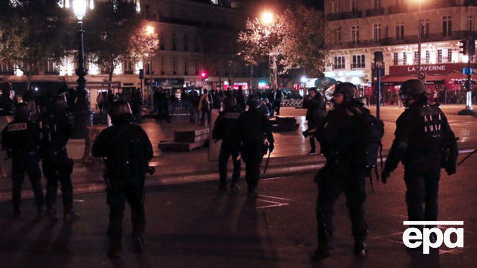 Після закриття виборчих дільниць спалахнули протести