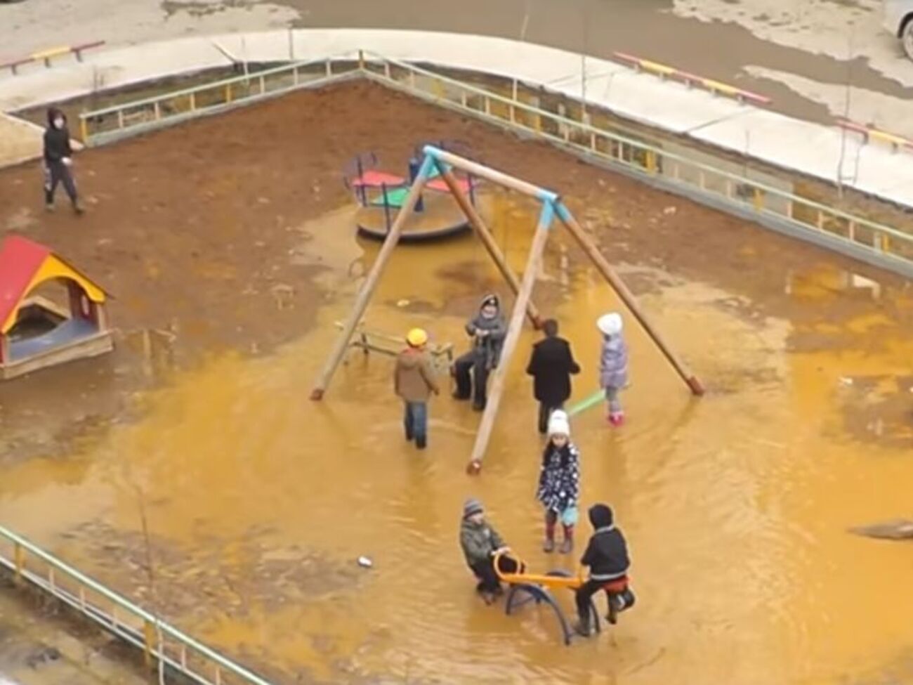 Детская площадка в Якутии