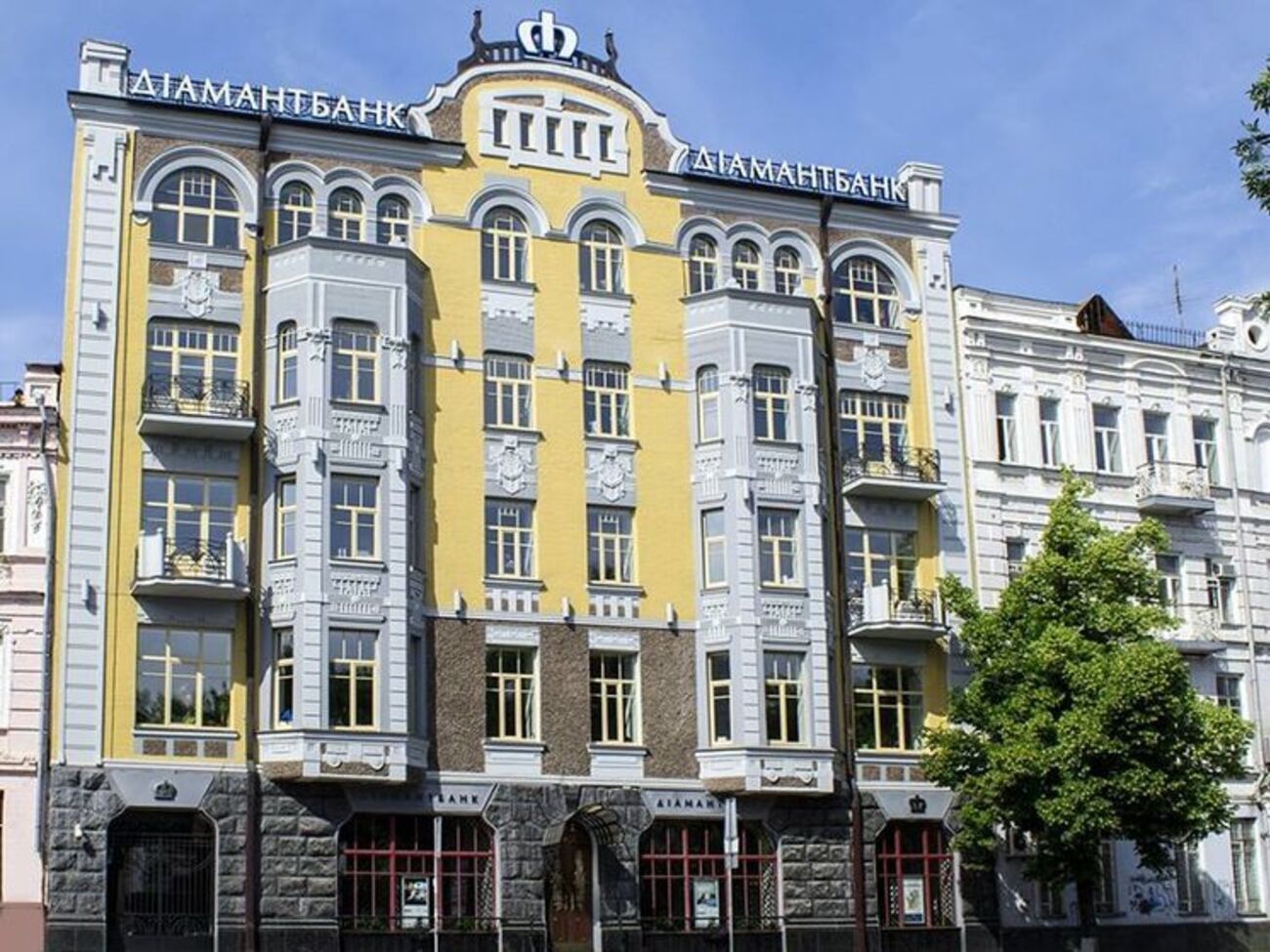 "Диамантбанк" занимал 24-е место в рейтинге банков Украины