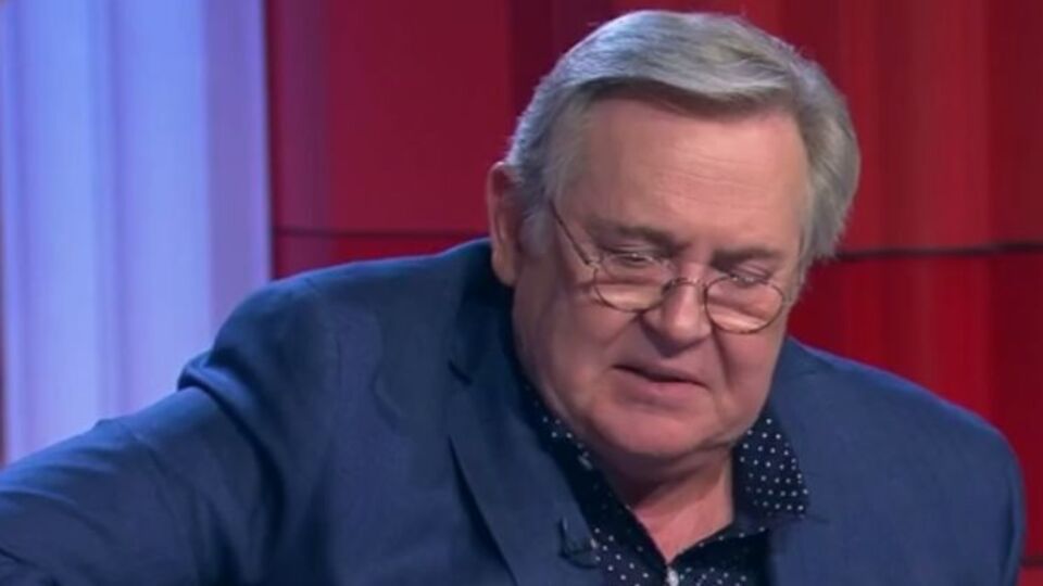 Юрий Стоянов спел песню от имени Сафронкова