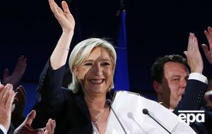 Ле Пен решила оставить поста лидера партии "Национальный фронт"